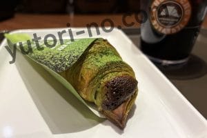 サンマルクカフェで注文したプレミアム濃密抹茶チョコクロ